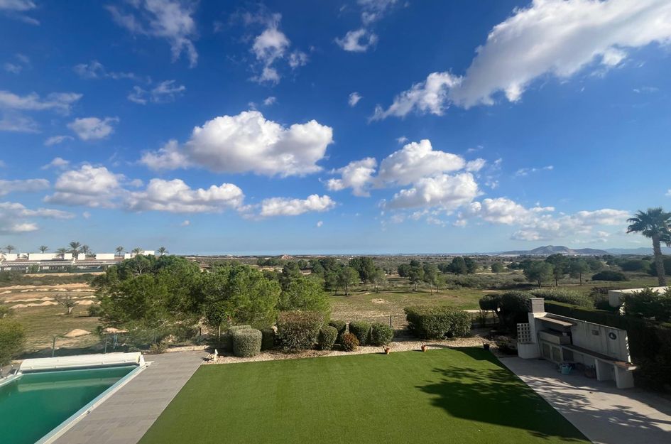 Villa in Jerónimo y Avileses