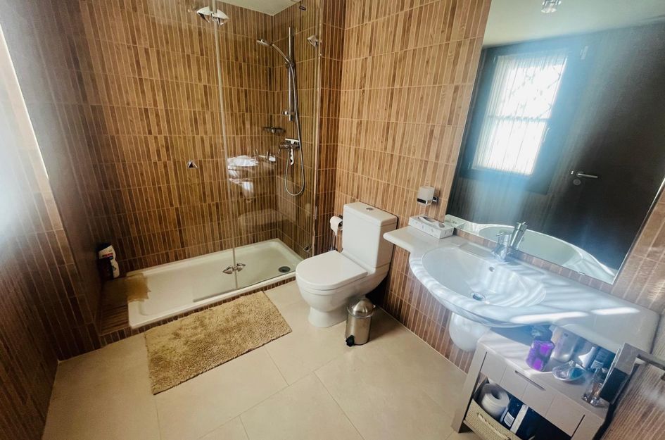 Villa in Jerónimo y Avileses