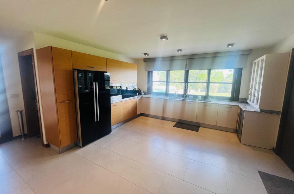 Villa in Jerónimo y Avileses