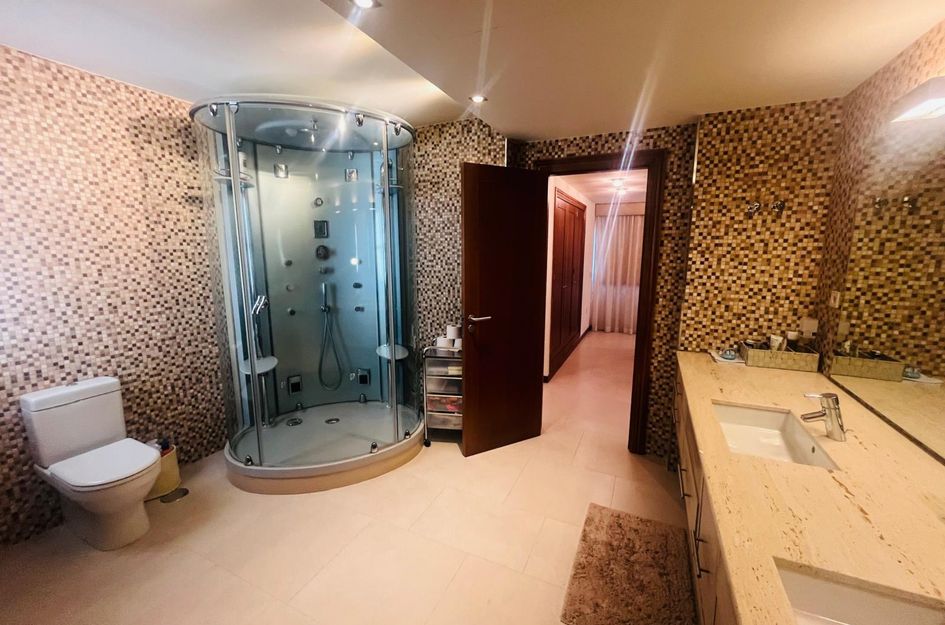 Villa in Jerónimo y Avileses