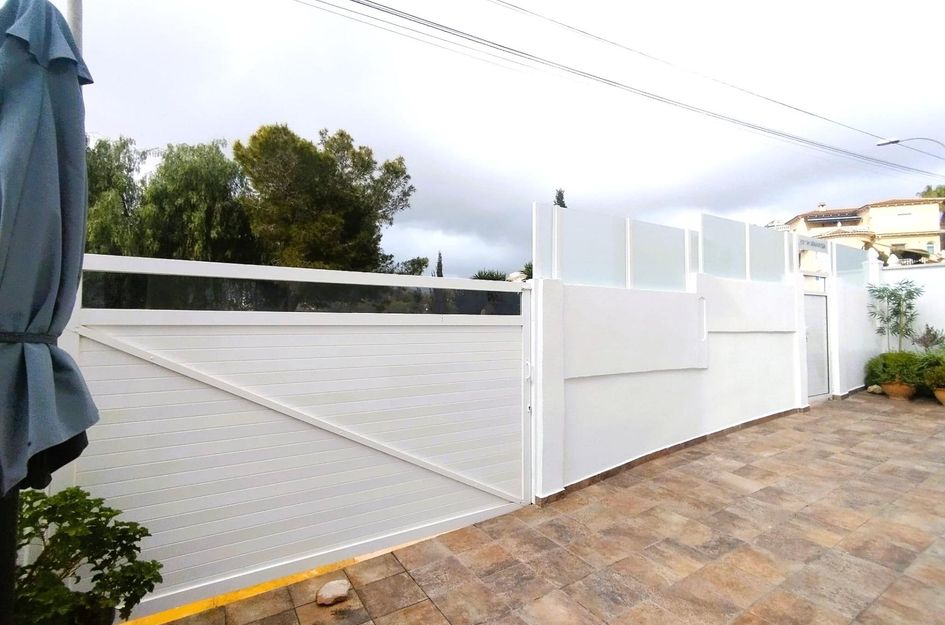 Villa in Res. Las Filipinas