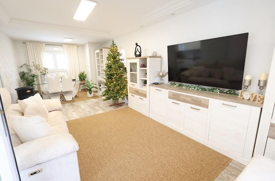 Villa in Res. Las Filipinas