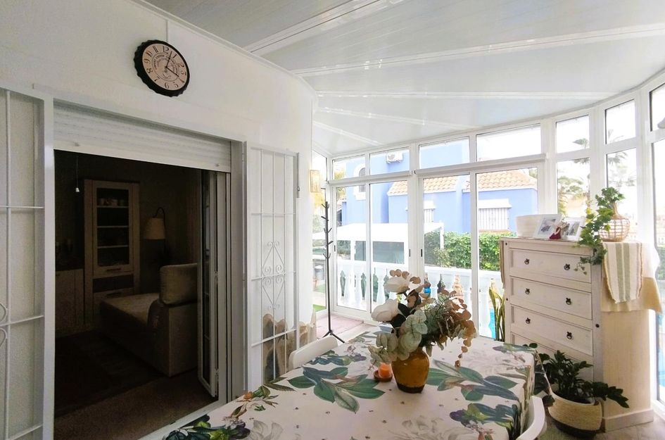 Villa in Res. Las Filipinas