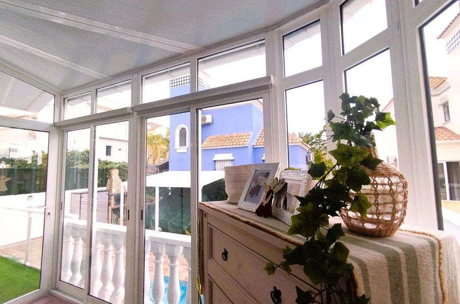 Villa in Res. Las Filipinas