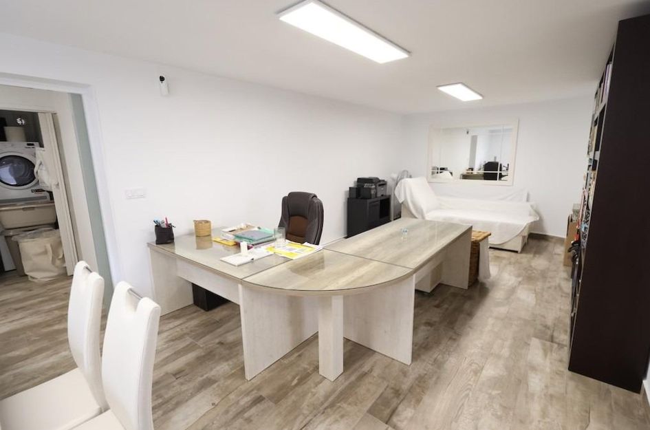 Villa in Res. Las Filipinas