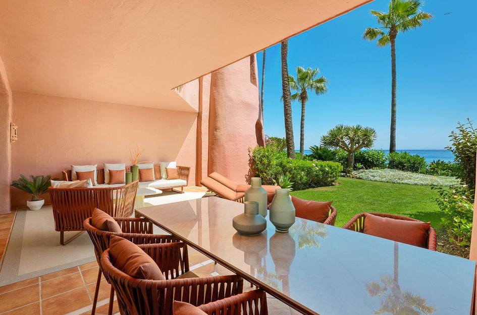 Appartement in Urbanización Puerto de Estepona