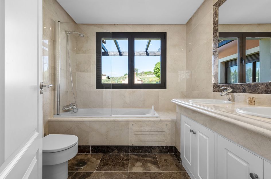 Villa in Urbanización Puerto de Estepona