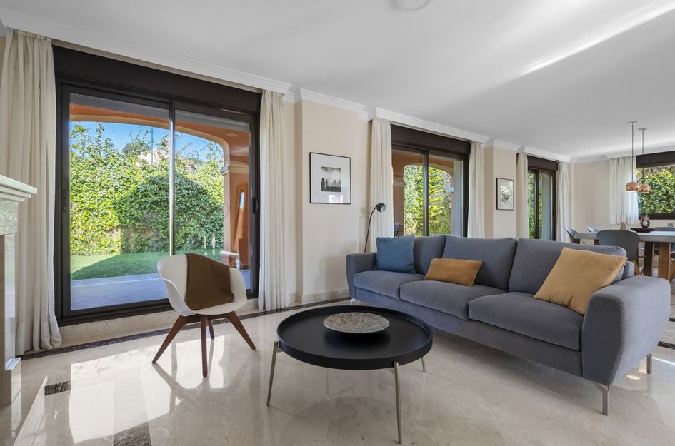 Villa in Urbanización Puerto de Estepona