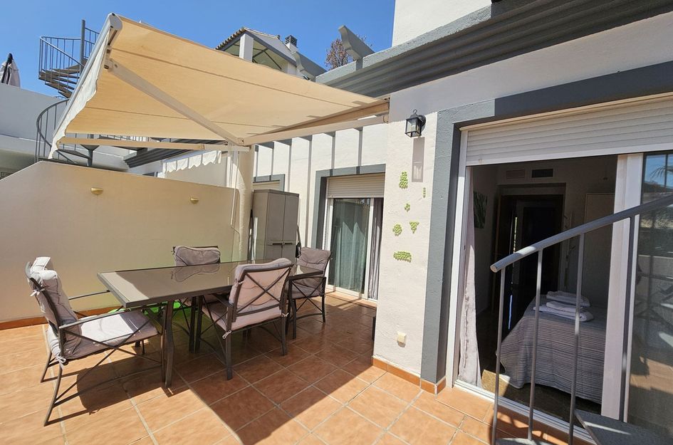 Appartement in Urbanización Puerto de Estepona