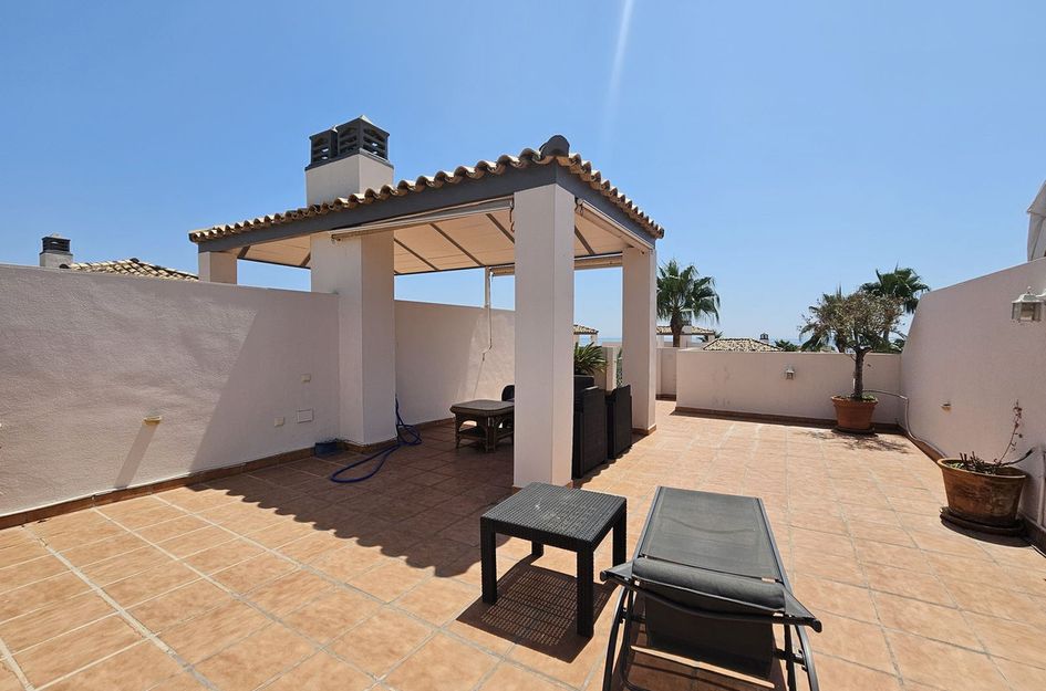 Appartement in Urbanización Puerto de Estepona