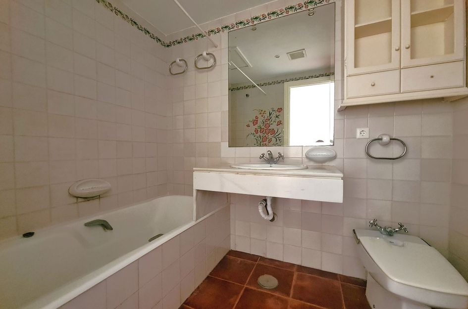 Huis in Atalaya Isdabe