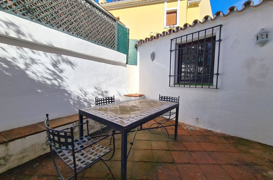 Huis in Atalaya Isdabe