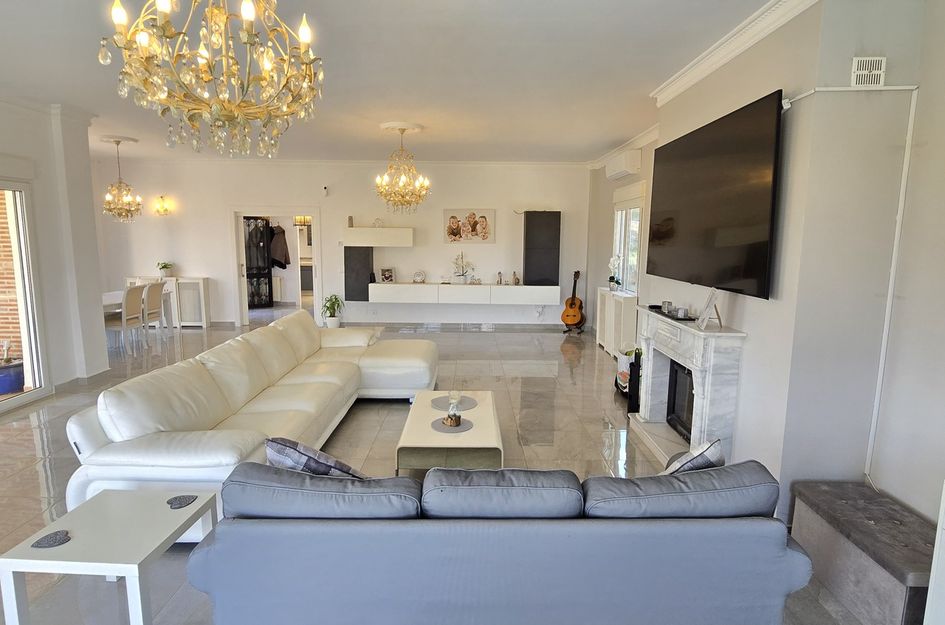 Villa in Los Romanes