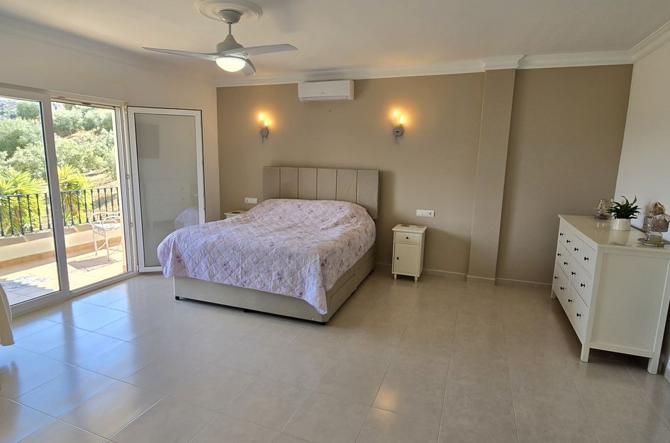 Villa in Los Romanes