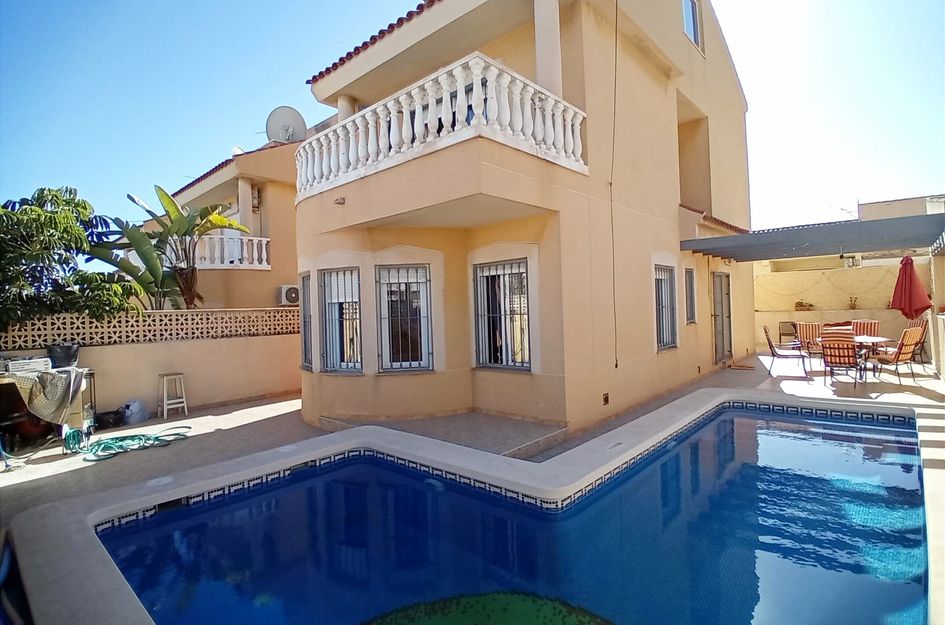 Huis in Puerto de Mazarrón