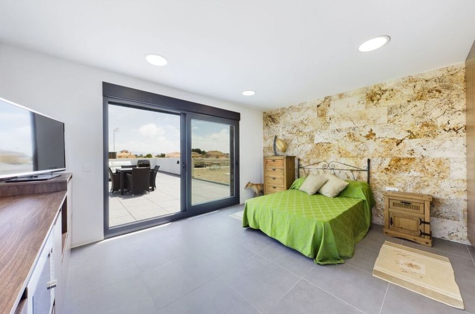 Villa in Los Alcázares