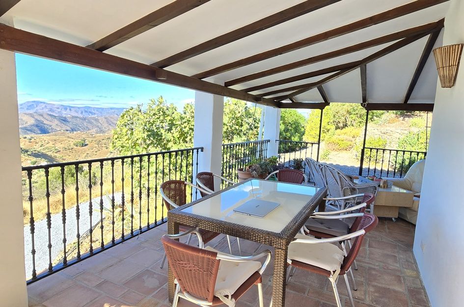 Villa in Canillas de Aceituno