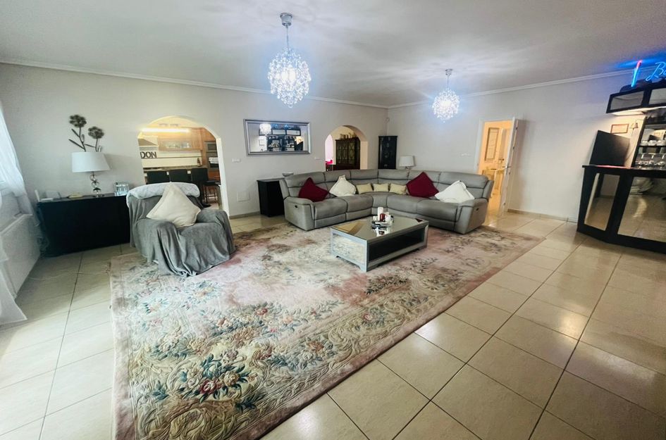 Villa in Gea y Truyols