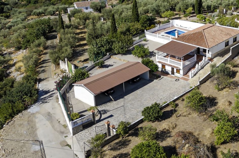 Villa in Periana