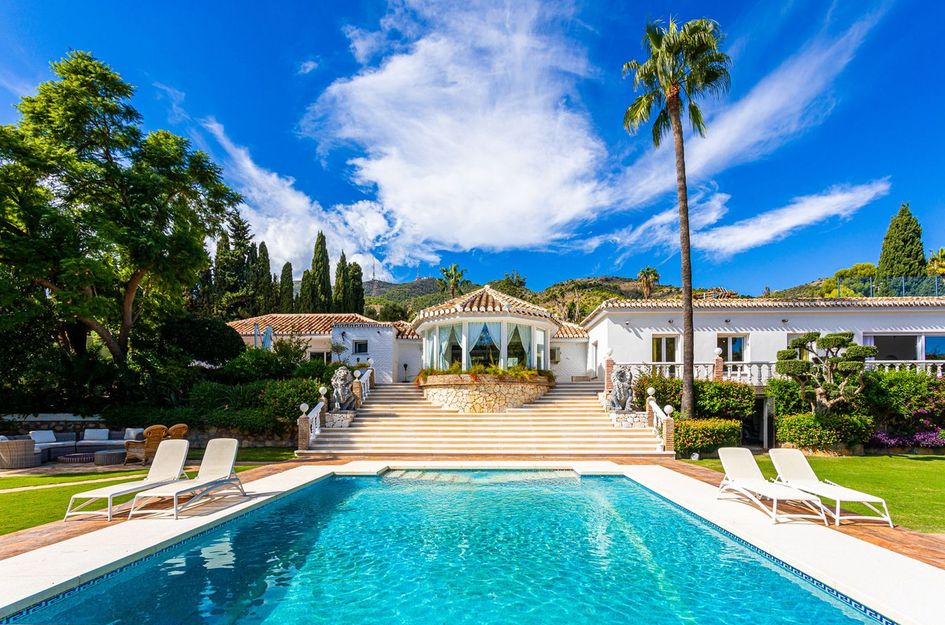 Villa in Benalmádena