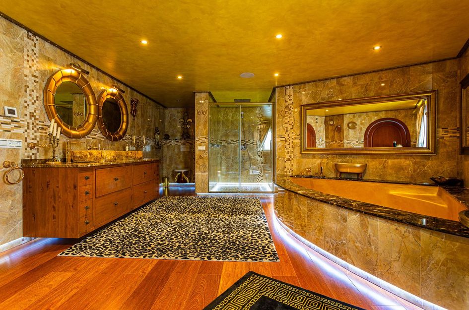 Villa in Benalmádena