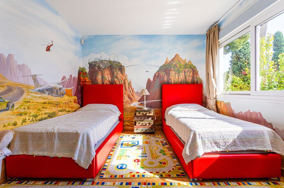 Villa in Benalmádena