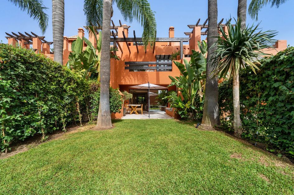 Huis in Atalaya Isdabe