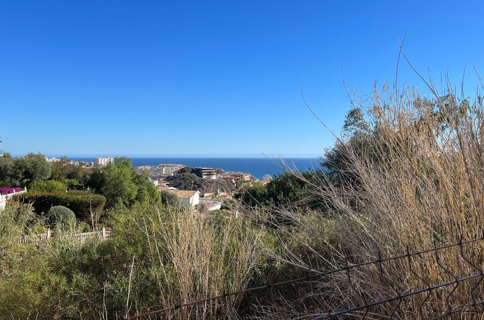 Perceel in Benalmádena