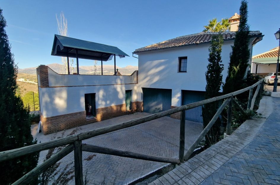 Villa in Viñuela