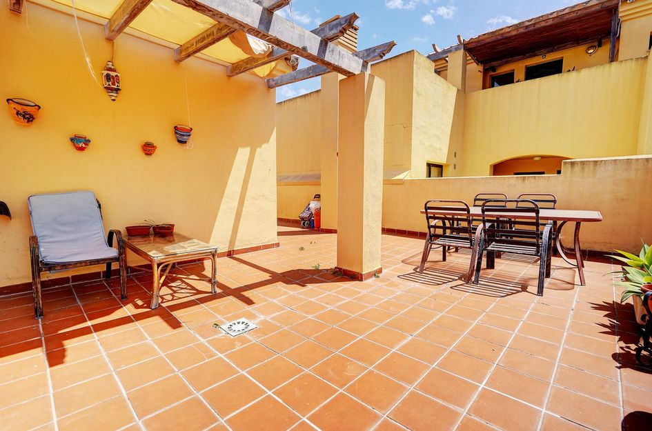 Penthouse in Sitio de Calahonda