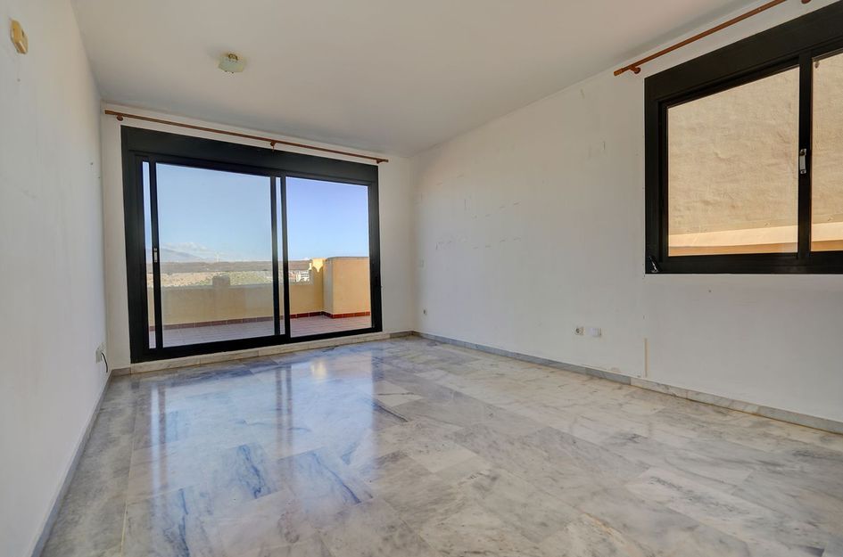 Penthouse in Sitio de Calahonda