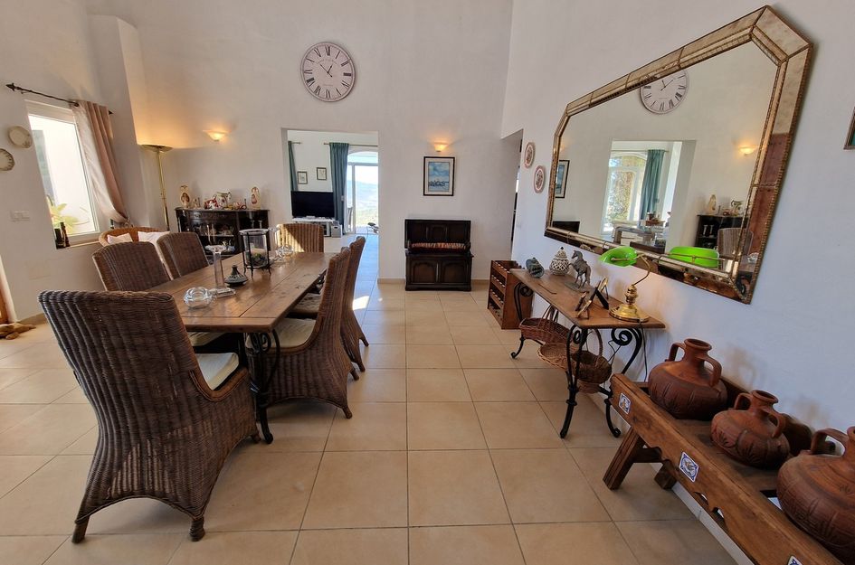 Villa in Canillas de Aceituno