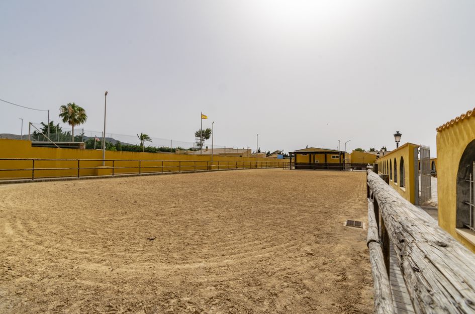 Villa in El Llano del Beal