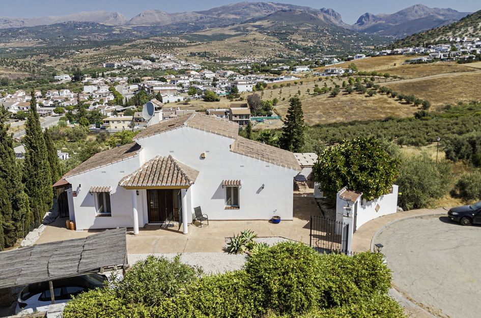 Villa in Alcaucín