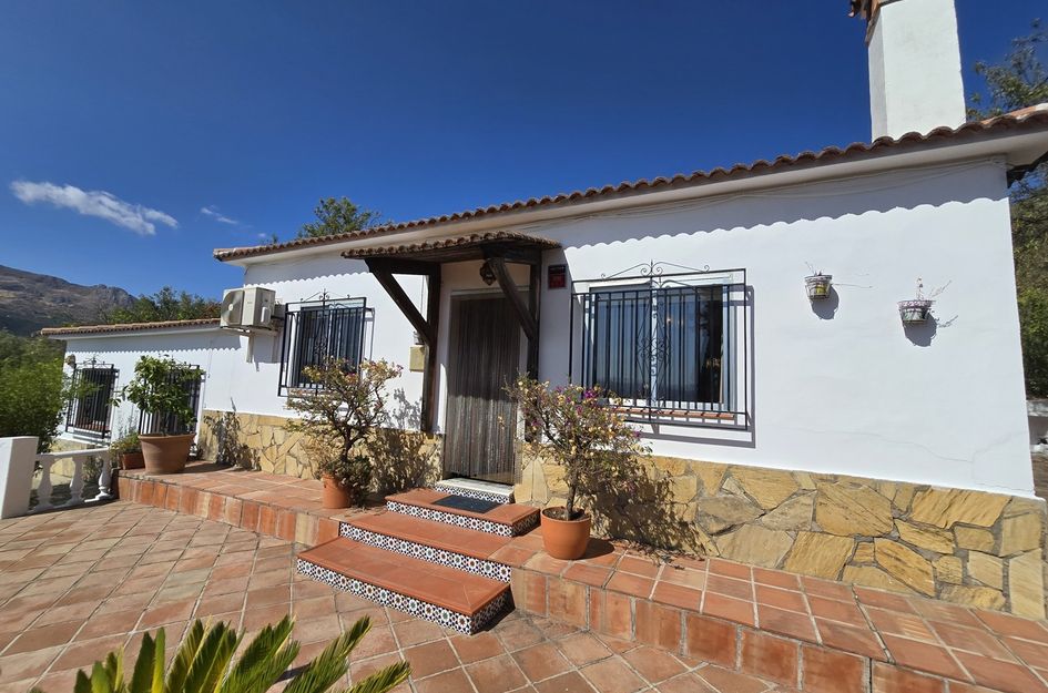 Villa in Alcaucín