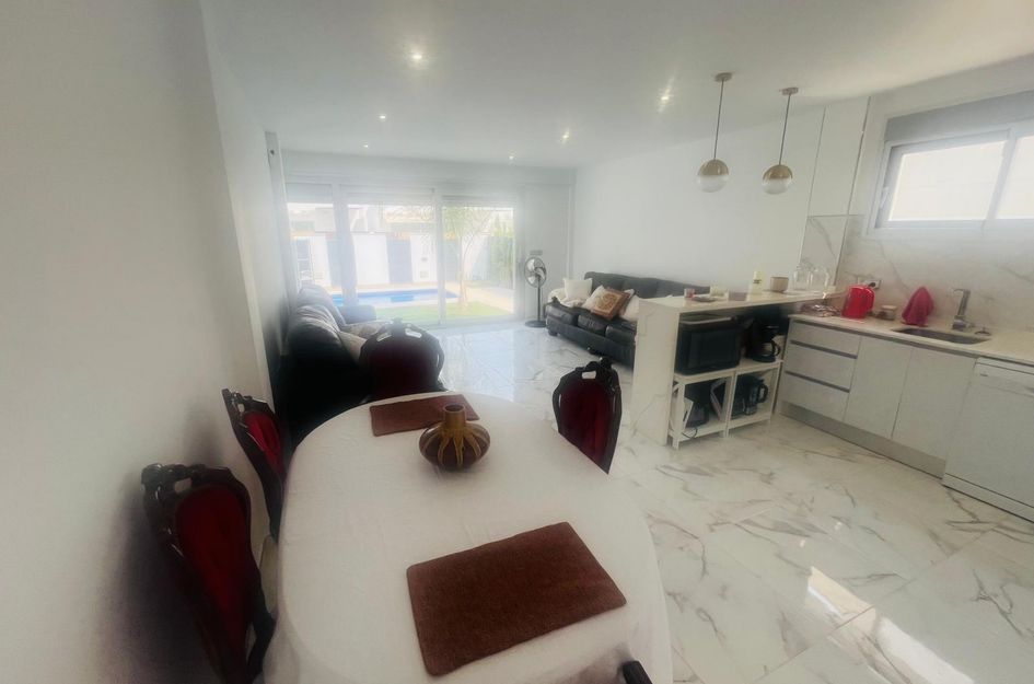 Villa in Los Alcázares