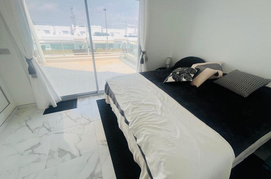 Villa in Los Alcázares