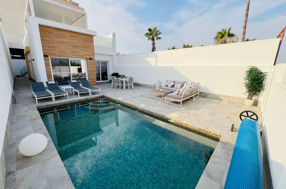 Villa in Jerónimo y Avileses