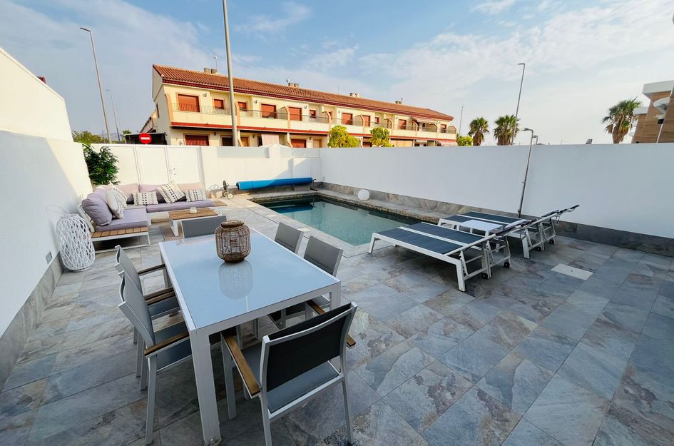 Villa in Jerónimo y Avileses