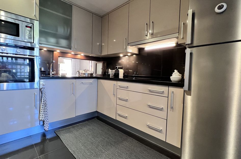 Appartement in Urbanización Puerto de Estepona