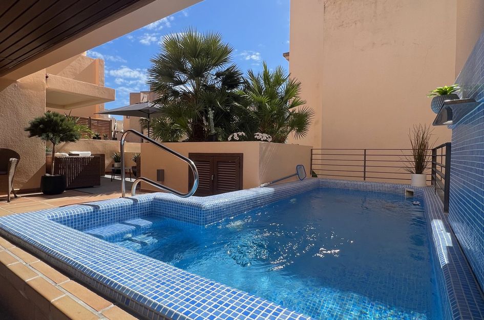 Appartement in Urbanización Puerto de Estepona