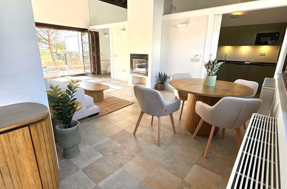 Villa in Jerónimo y Avileses