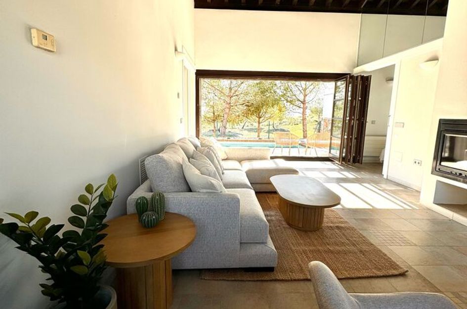 Villa in Jerónimo y Avileses