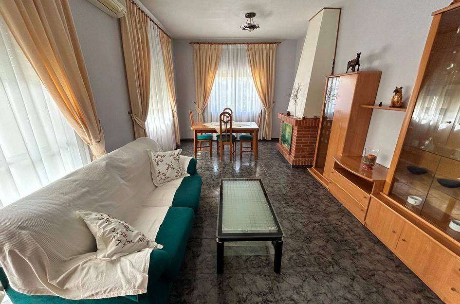 Villa in Los Alcázares