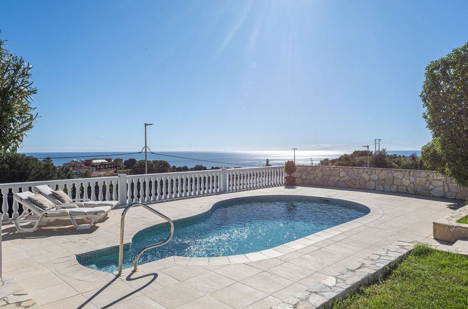 Villa in Benalmádena