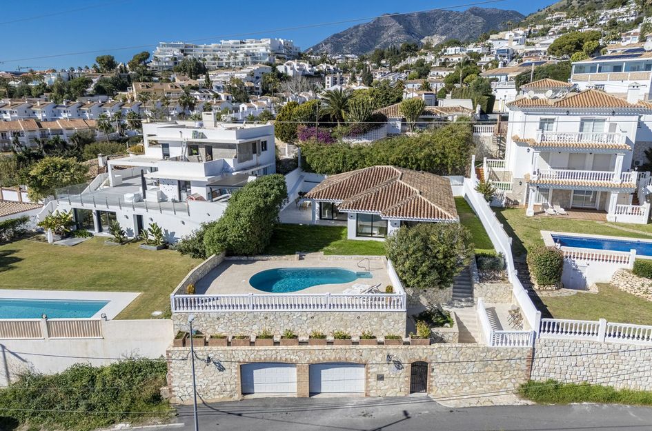 Villa in Benalmádena