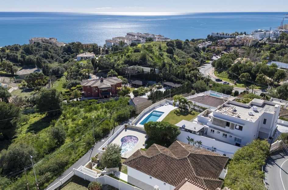 Villa in Benalmádena