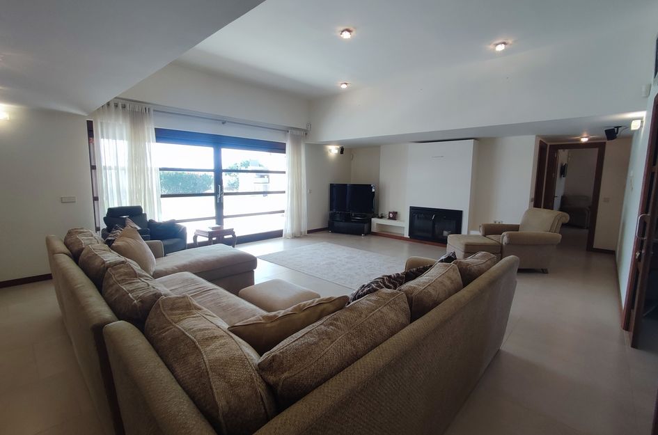 Villa in Jerónimo y Avileses