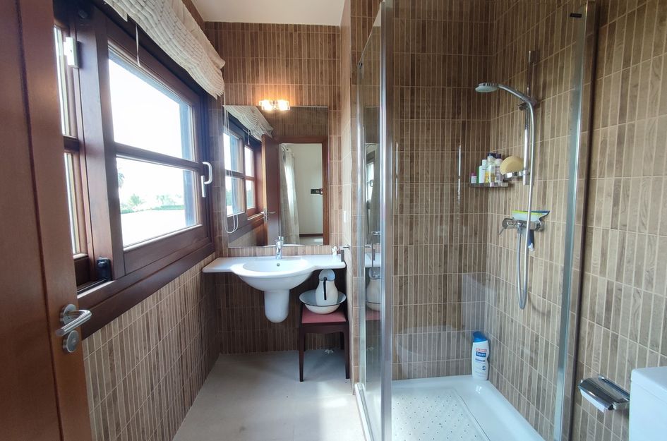 Villa in Jerónimo y Avileses