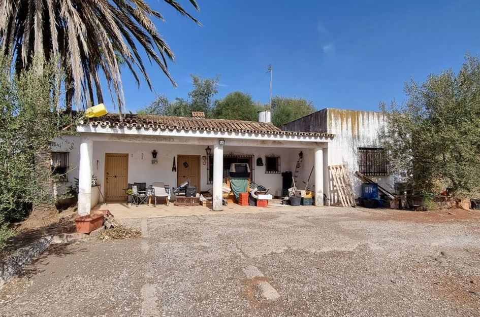 Villa in Urbanización Puerto de Estepona